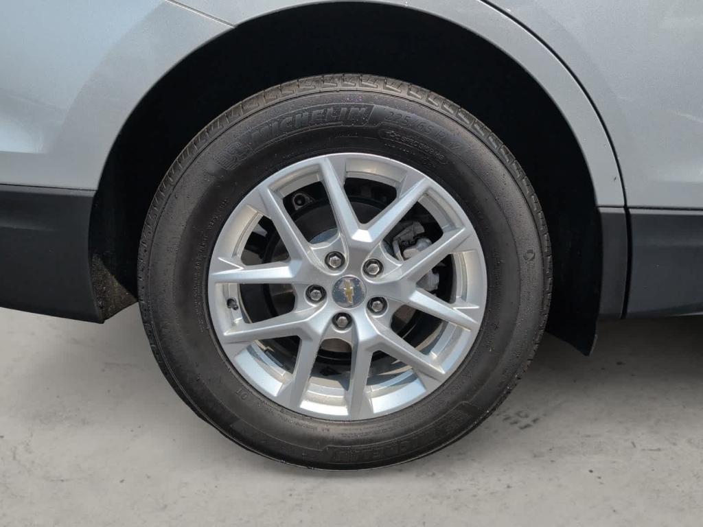 used 2022 Chevrolet Equinox car, priced at $22,900