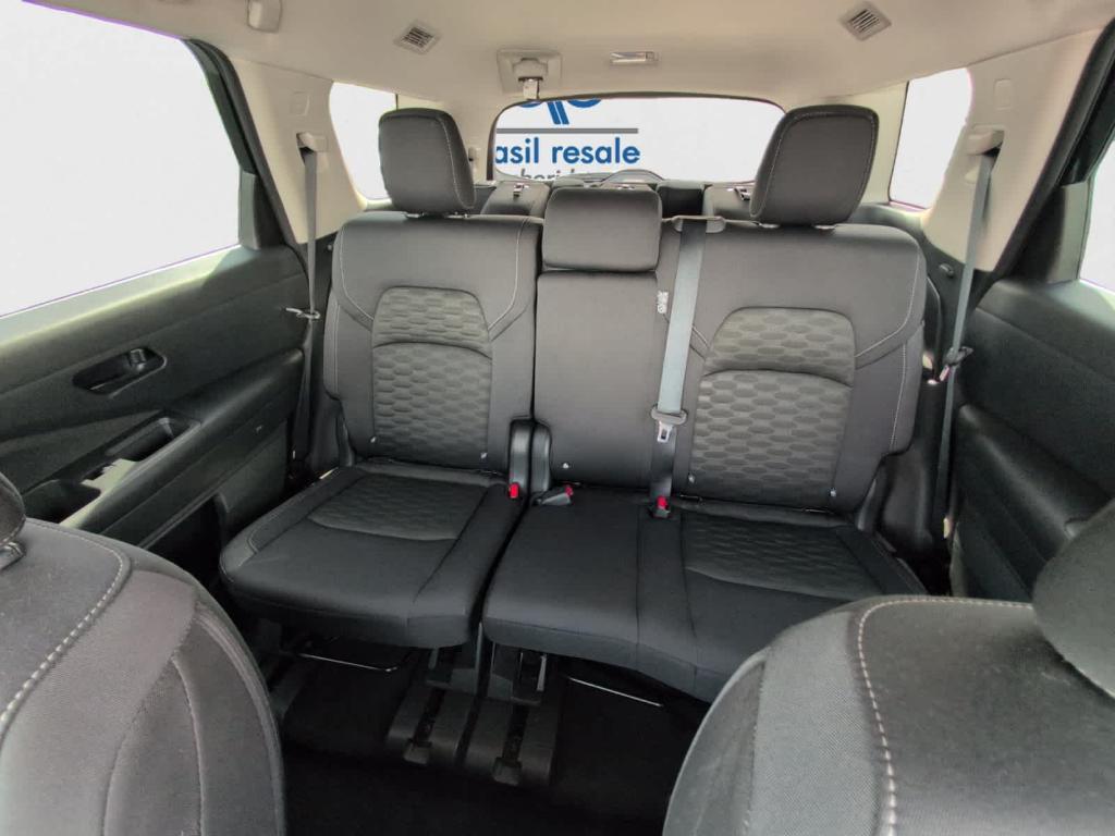 used 2024 Nissan Pathfinder car, priced at $32,900