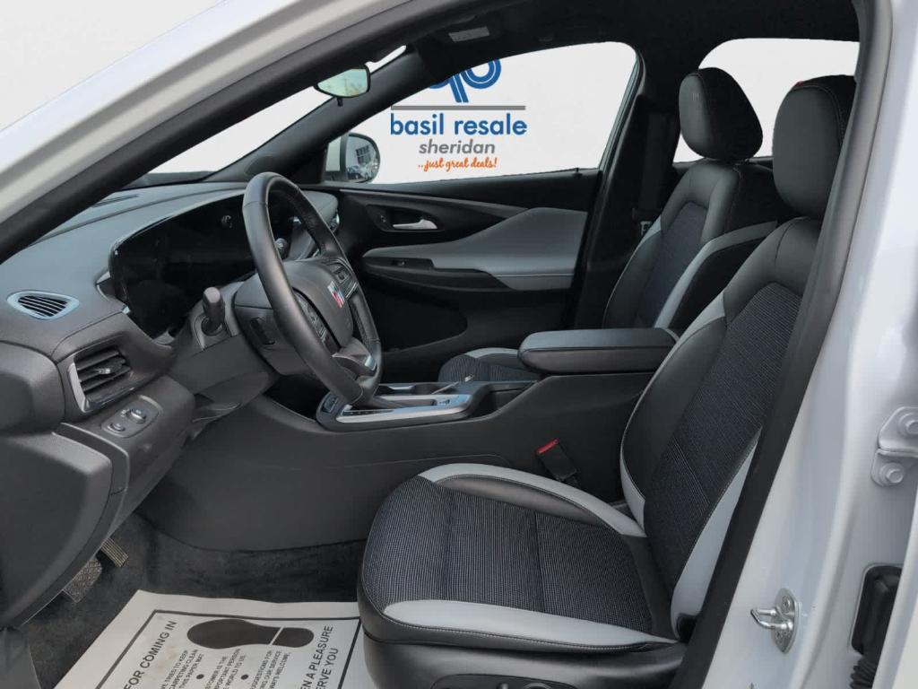 used 2024 Buick Envista car, priced at $23,300