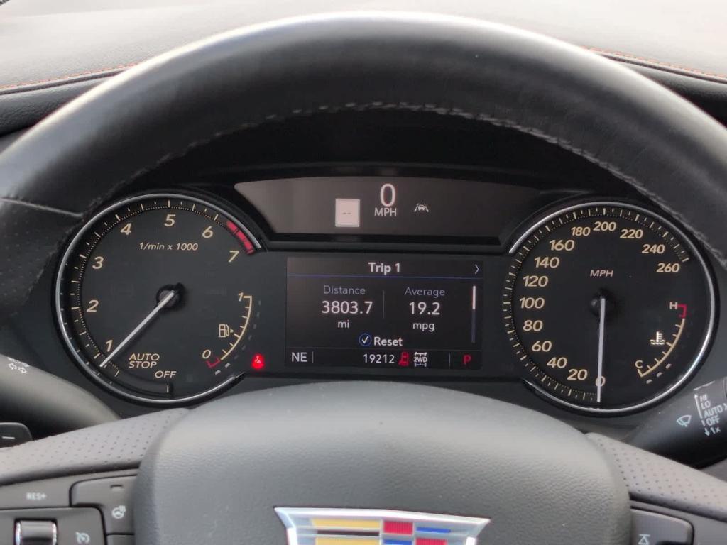 used 2022 Cadillac XT4 car, priced at $33,000