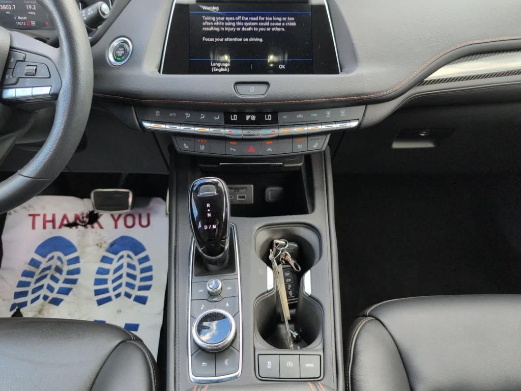 used 2022 Cadillac XT4 car, priced at $33,000