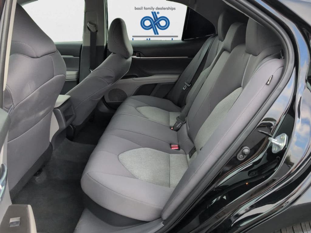used 2022 Toyota Camry Hybrid car, priced at $25,500