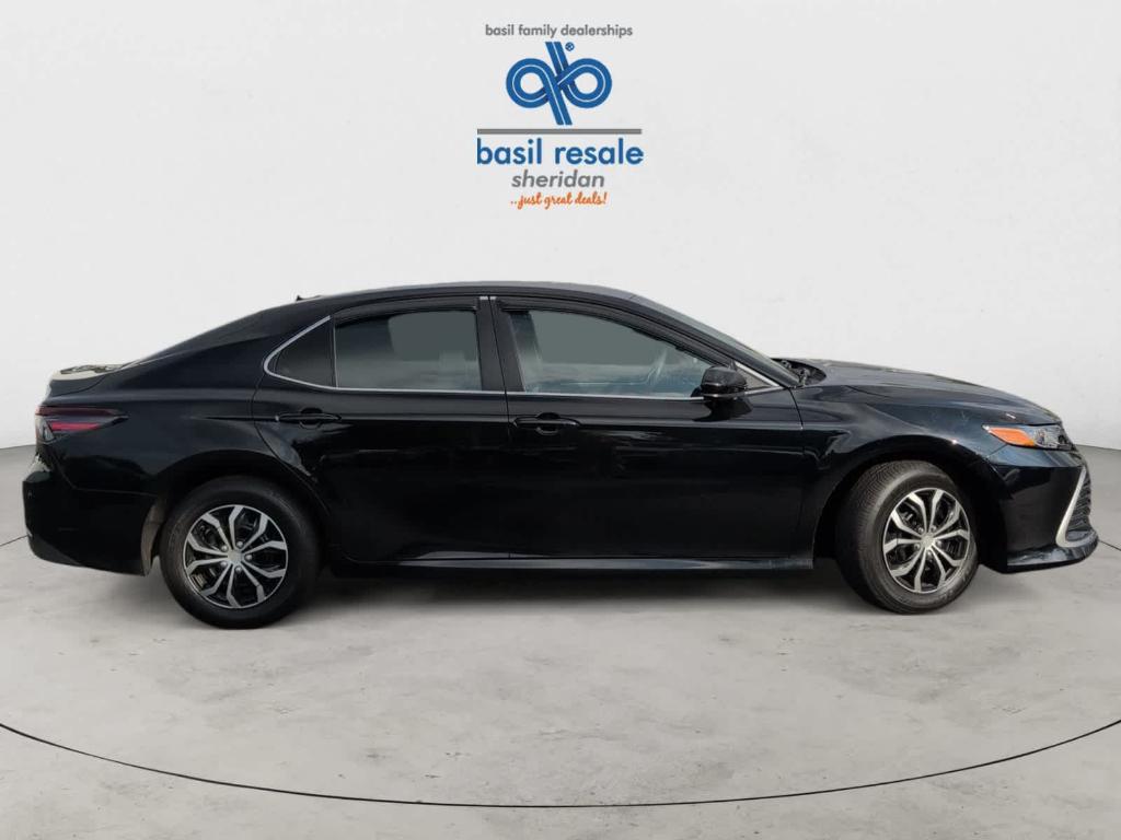 used 2022 Toyota Camry Hybrid car, priced at $25,500
