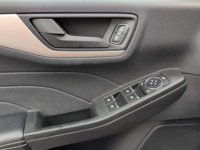 used 2022 Ford Escape car, priced at $24,000