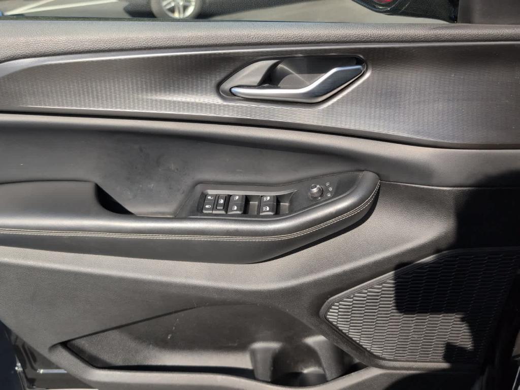 used 2023 Jeep Grand Cherokee L car, priced at $34,500