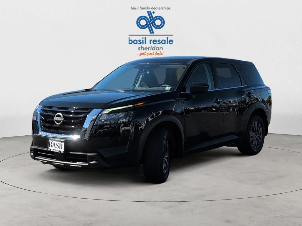 used 2024 Nissan Pathfinder car, priced at $32,000