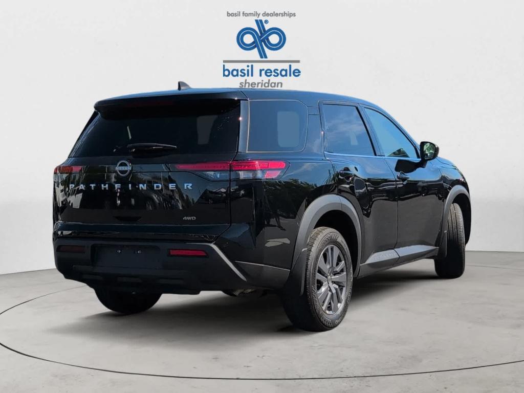used 2024 Nissan Pathfinder car, priced at $32,000