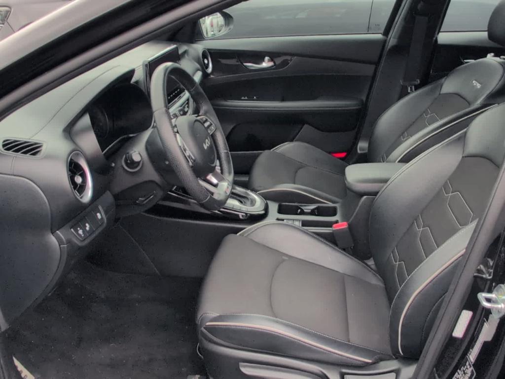 used 2023 Kia Forte car