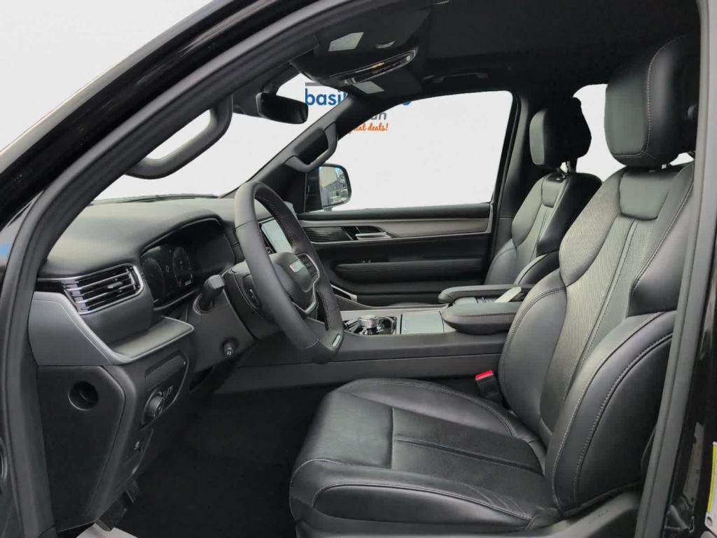 used 2025 Jeep Wagoneer car, priced at $62,888