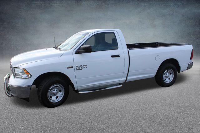 used 2020 Ram 1500 Classic car, priced at $20,200