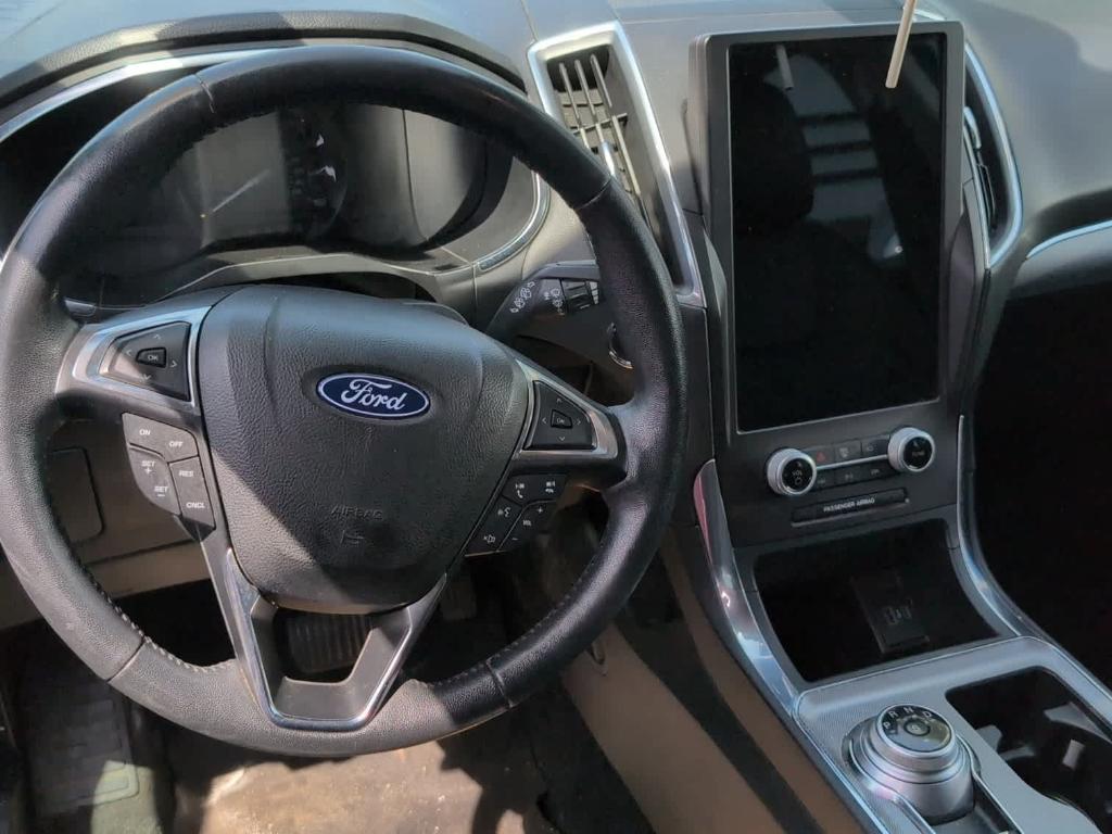 used 2021 Ford Edge car