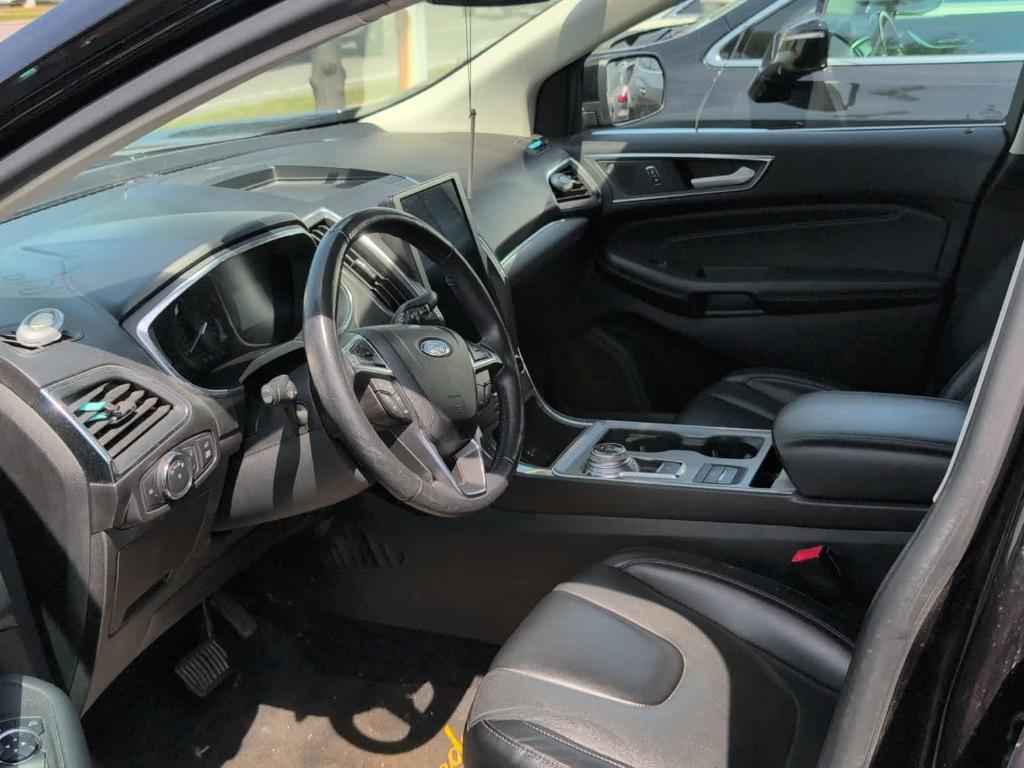 used 2021 Ford Edge car