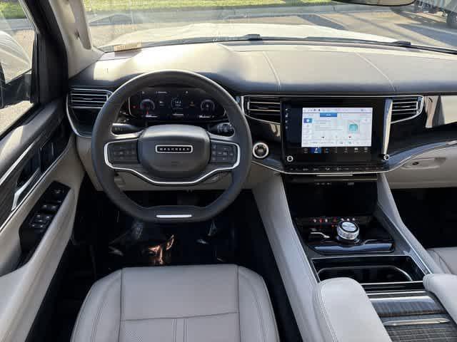 used 2022 Jeep Wagoneer car