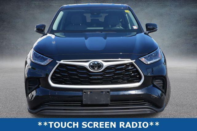 used 2021 Toyota Highlander car, priced at $29,000