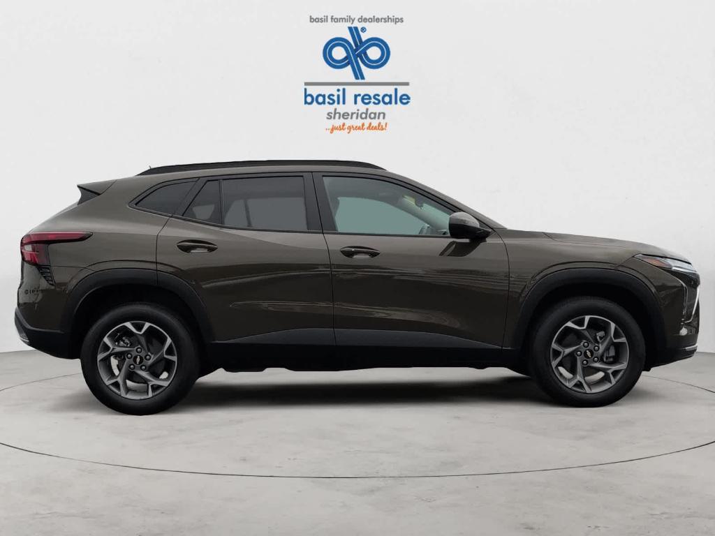 used 2024 Chevrolet Trax car, priced at $21,955