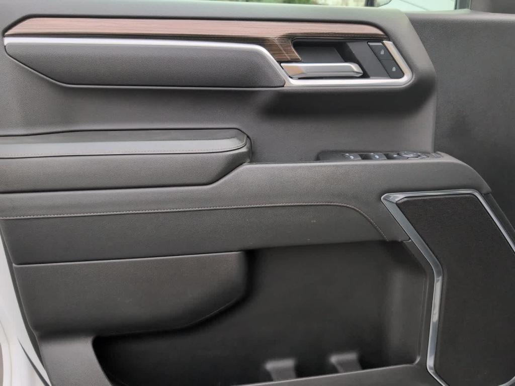 used 2025 Chevrolet Silverado 1500 car, priced at $49,977