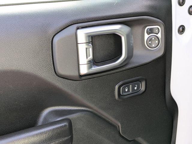 used 2021 Jeep Gladiator car, priced at $28,926