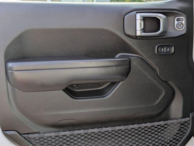 used 2021 Jeep Gladiator car, priced at $28,926