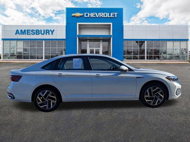 used 2023 Volkswagen Jetta car, priced at $22,998