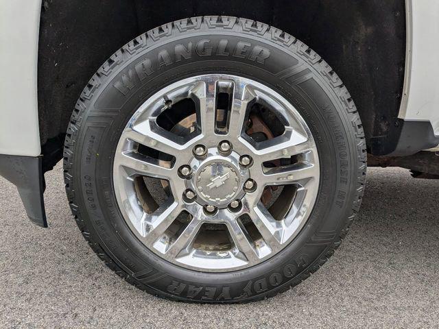 used 2015 Chevrolet Silverado 2500 car, priced at $40,000