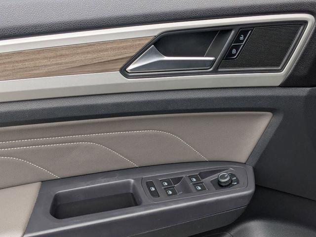 used 2021 Volkswagen Atlas car, priced at $24,998