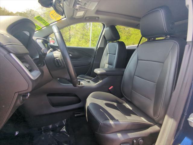 used 2022 GMC Terrain car, priced at $25,267