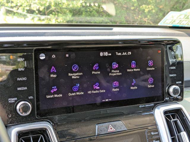 used 2022 Kia Sorento car, priced at $25,426