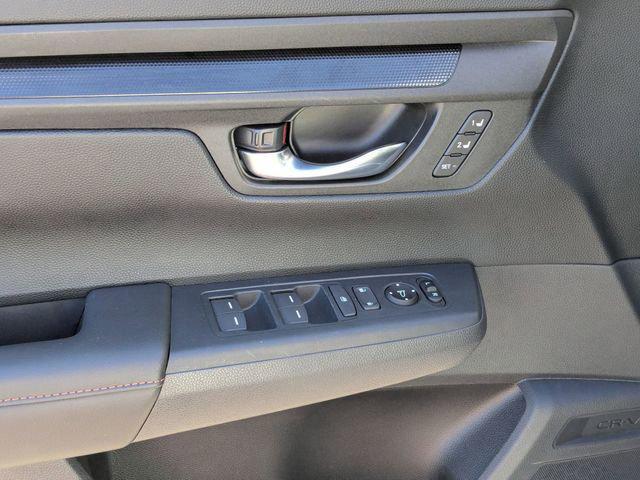 used 2025 Honda CR-V Hybrid car, priced at $35,940