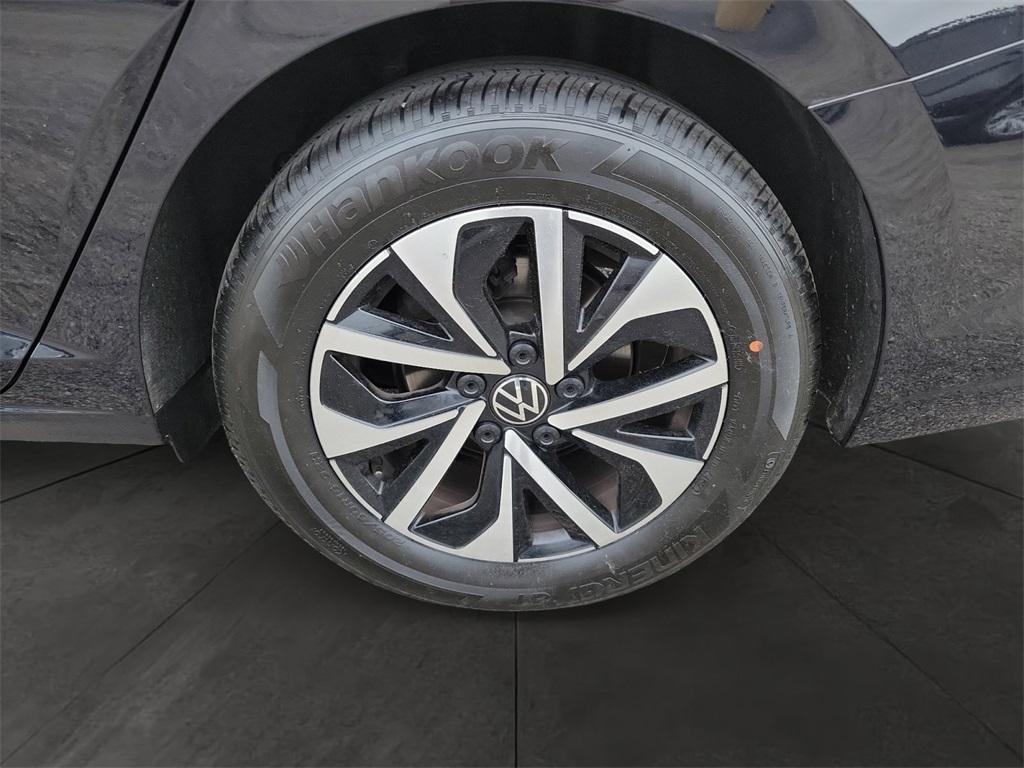used 2024 Volkswagen Jetta car, priced at $19,831
