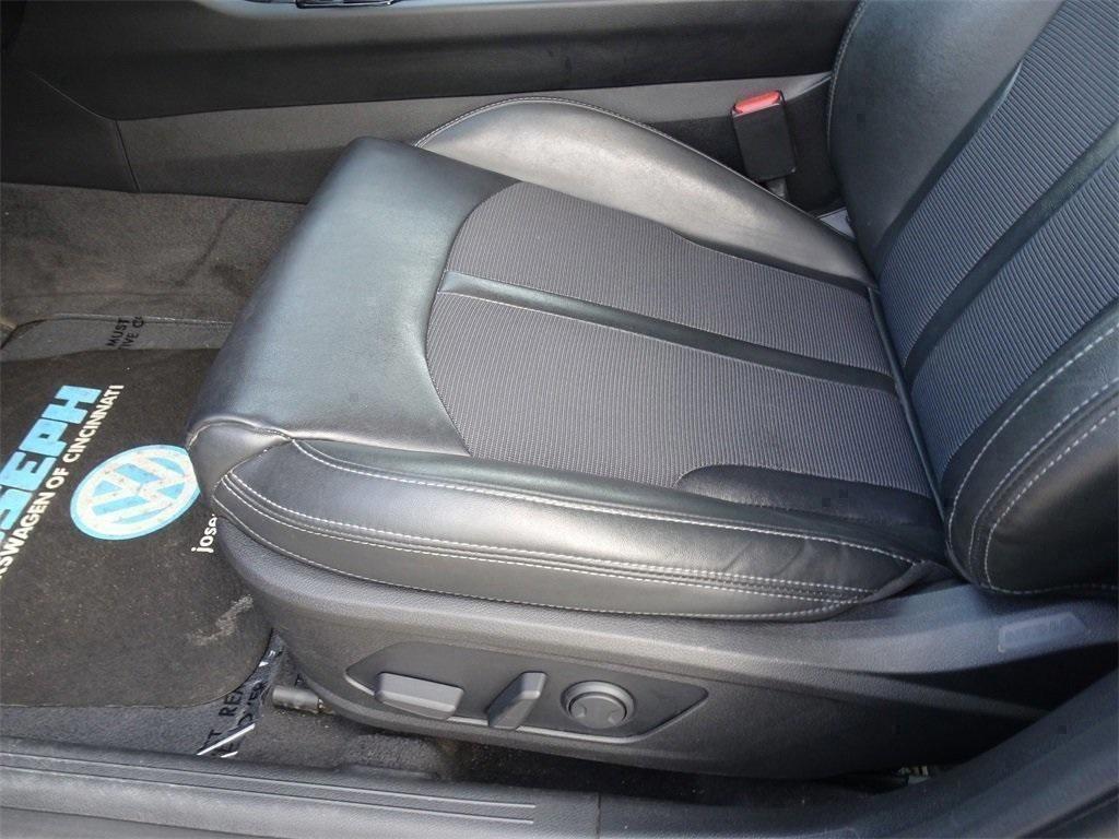 used 2021 Kia K5 car, priced at $20,682