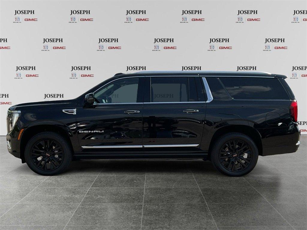used 2025 GMC Yukon XL car, priced at $89,500