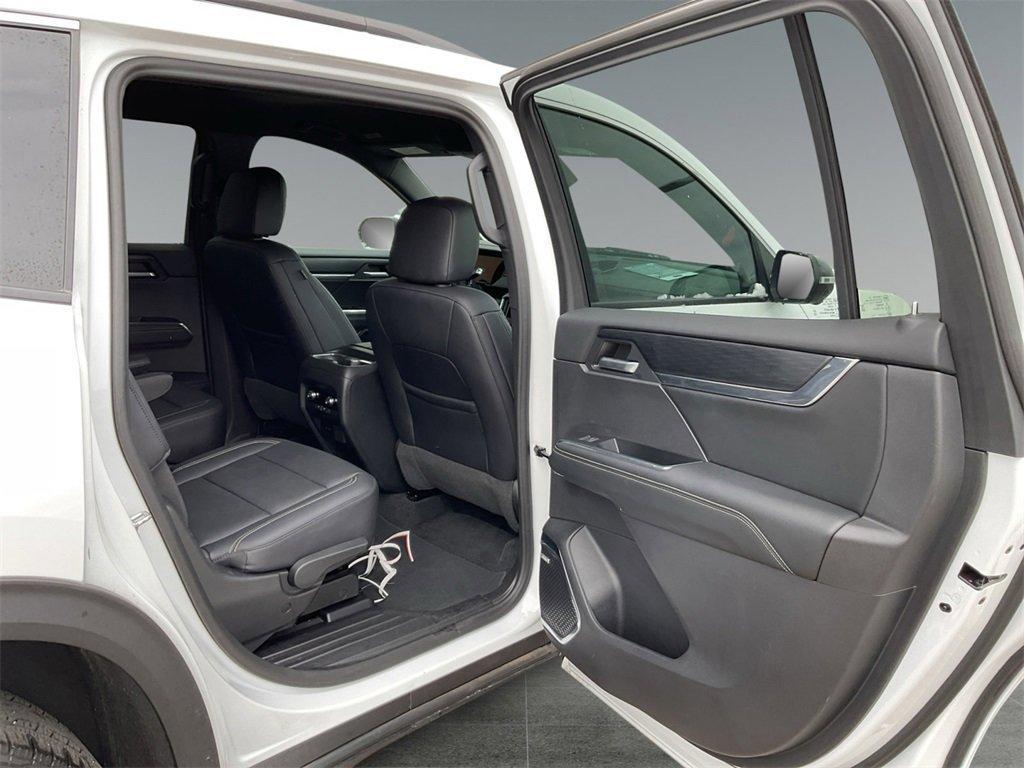 used 2024 GMC Acadia car, priced at $36,999