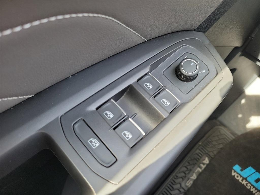 used 2022 Volkswagen Atlas car, priced at $29,770
