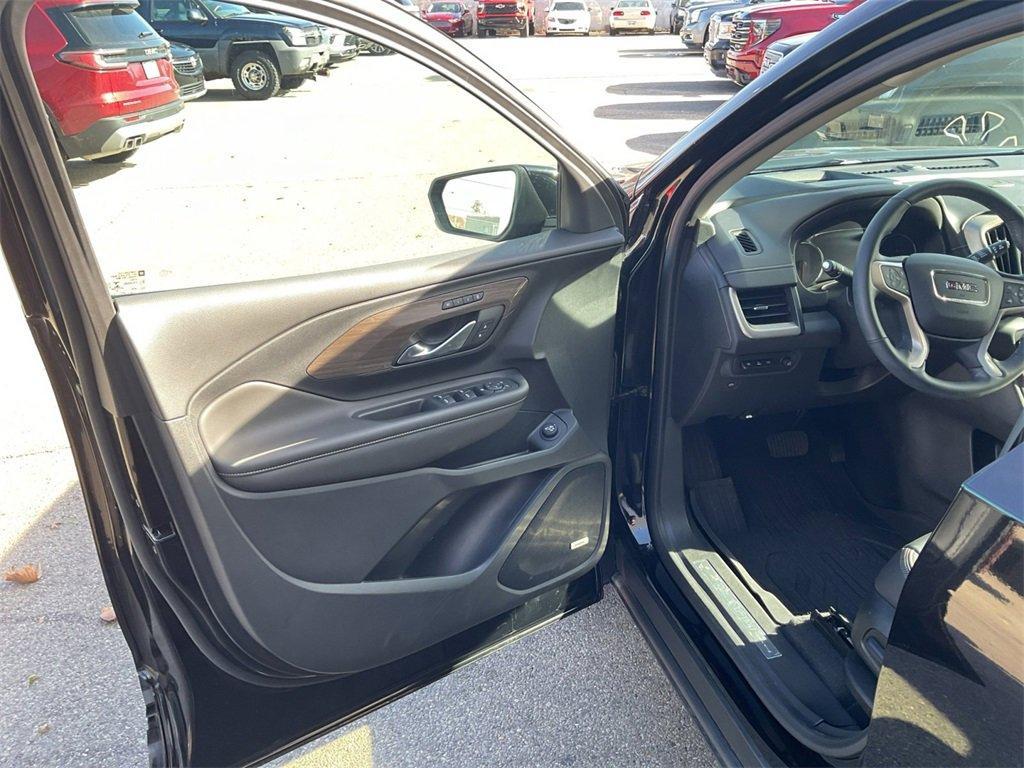 used 2023 GMC Terrain car, priced at $29,388