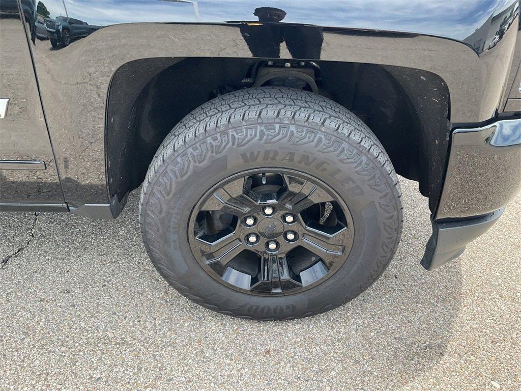 used 2018 Chevrolet Silverado 1500 car, priced at $30,998