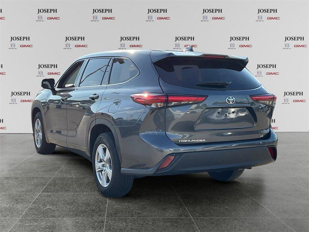 used 2021 Toyota Highlander car, priced at $26,788
