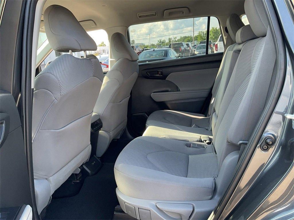 used 2021 Toyota Highlander car, priced at $26,788