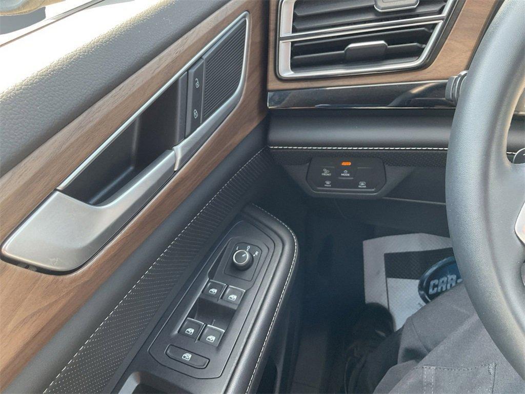 used 2024 Volkswagen Atlas car, priced at $31,433