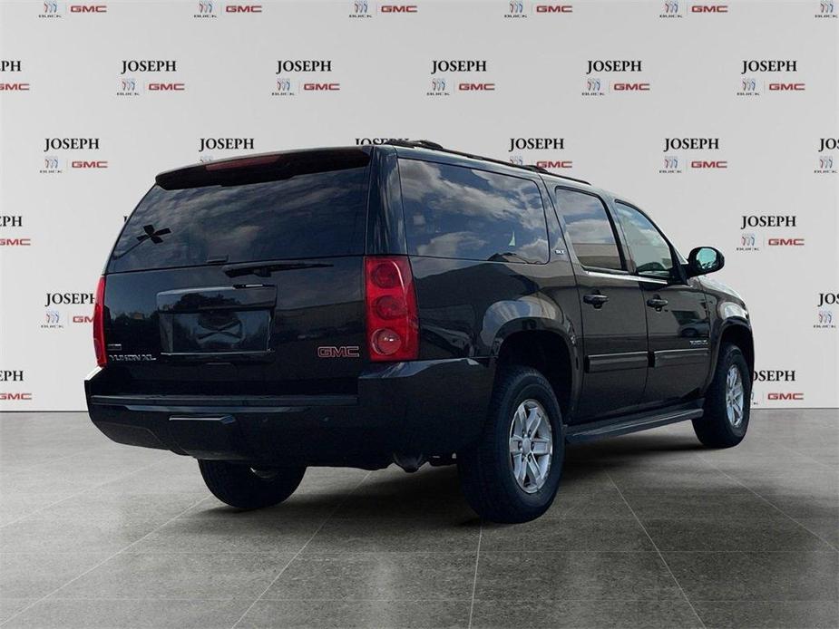 used 2011 GMC Yukon XL car, priced at $8,000