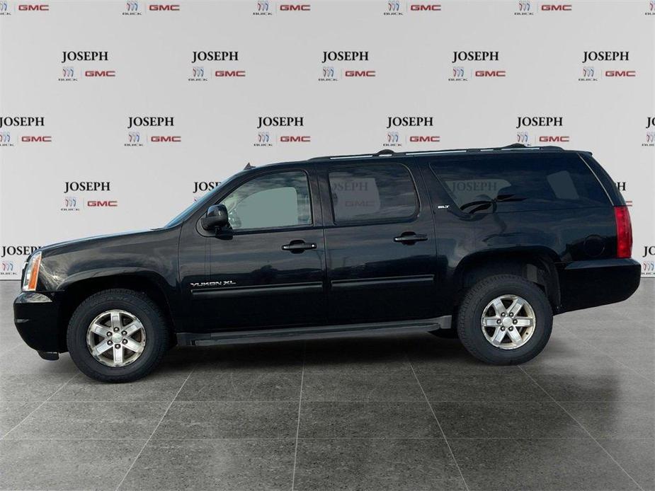 used 2011 GMC Yukon XL car, priced at $8,000