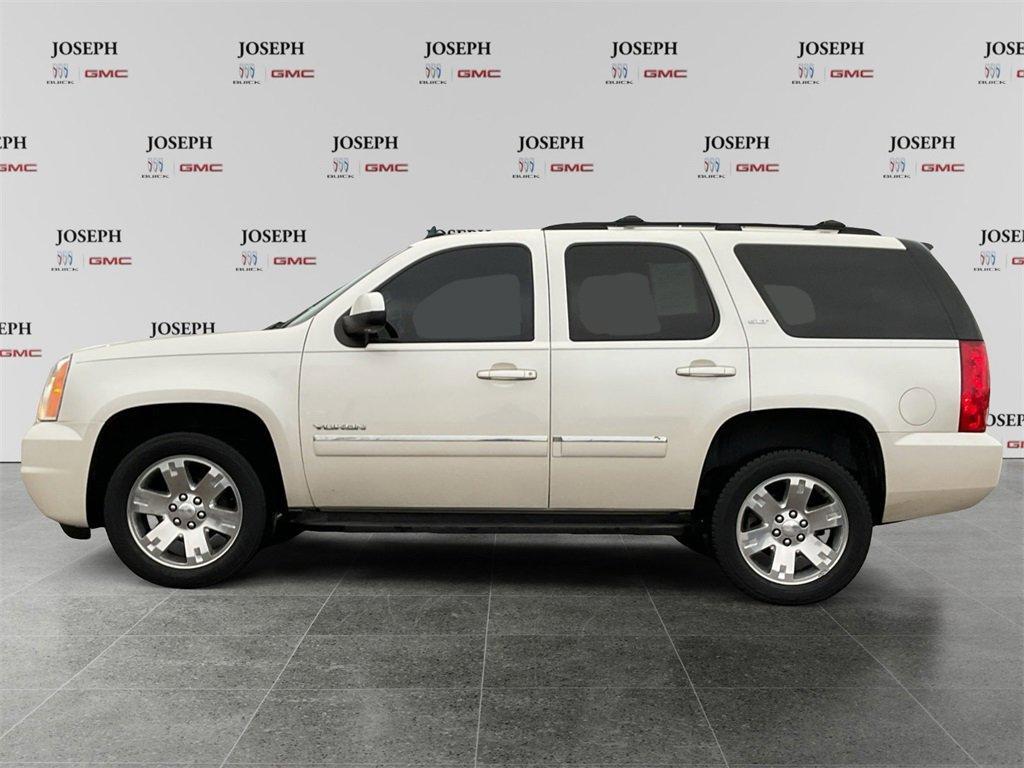 used 2014 GMC Yukon car