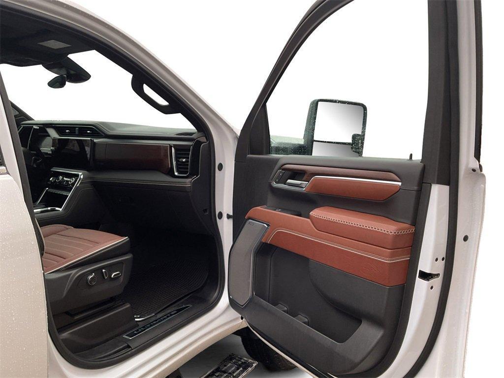 used 2024 GMC Sierra 2500 car, priced at $69,688