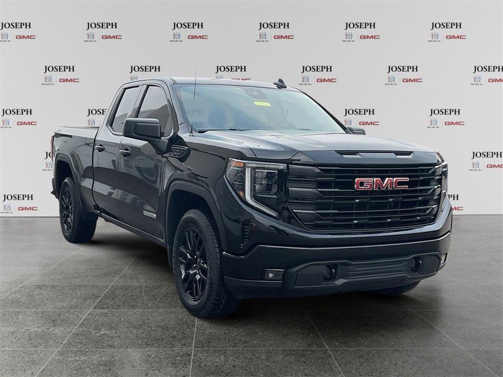 used 2023 GMC Sierra 1500 car, priced at $40,295