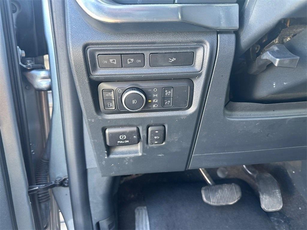 used 2022 Ford F-150 car, priced at $33,695