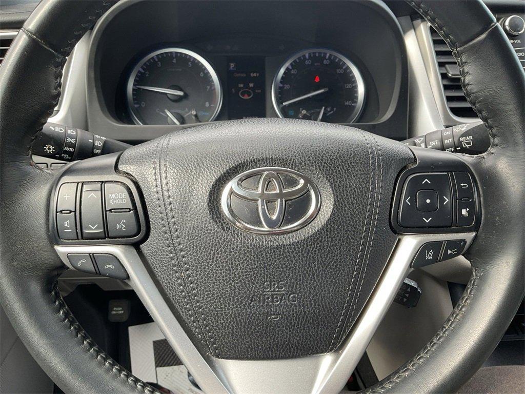 used 2019 Toyota Highlander car, priced at $25,695