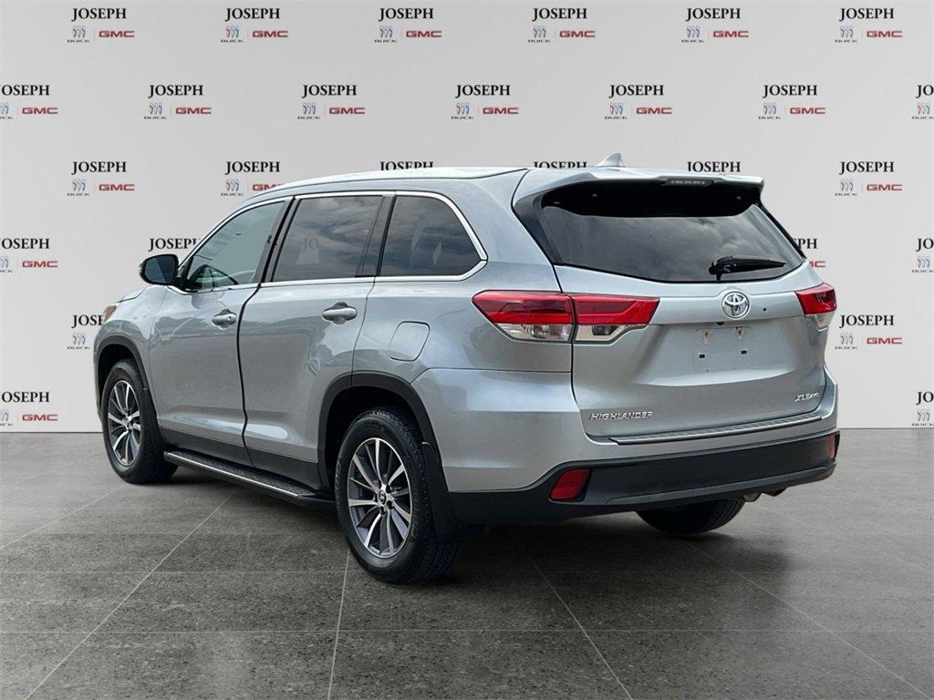 used 2019 Toyota Highlander car, priced at $25,695