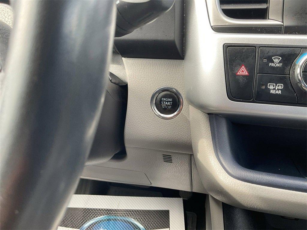 used 2019 Toyota Highlander car, priced at $25,695