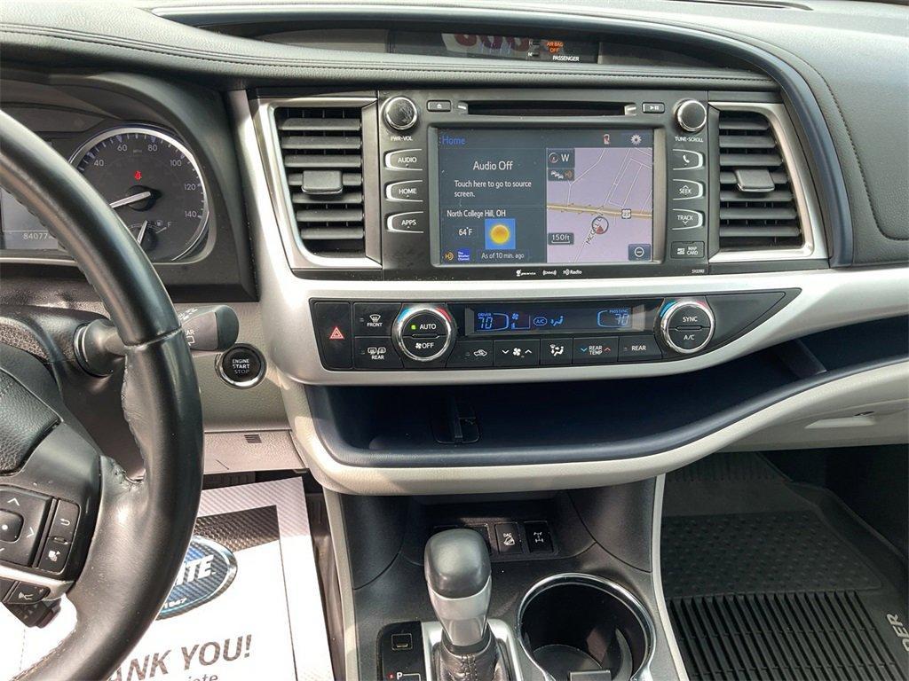 used 2019 Toyota Highlander car, priced at $25,695