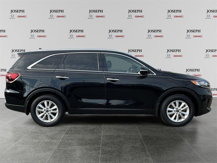 used 2019 Kia Sorento car, priced at $16,288