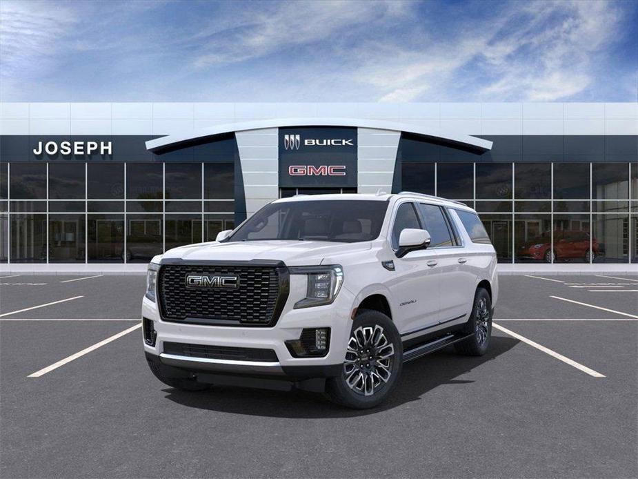 new 2024 GMC Yukon XL car, priced at $100,000